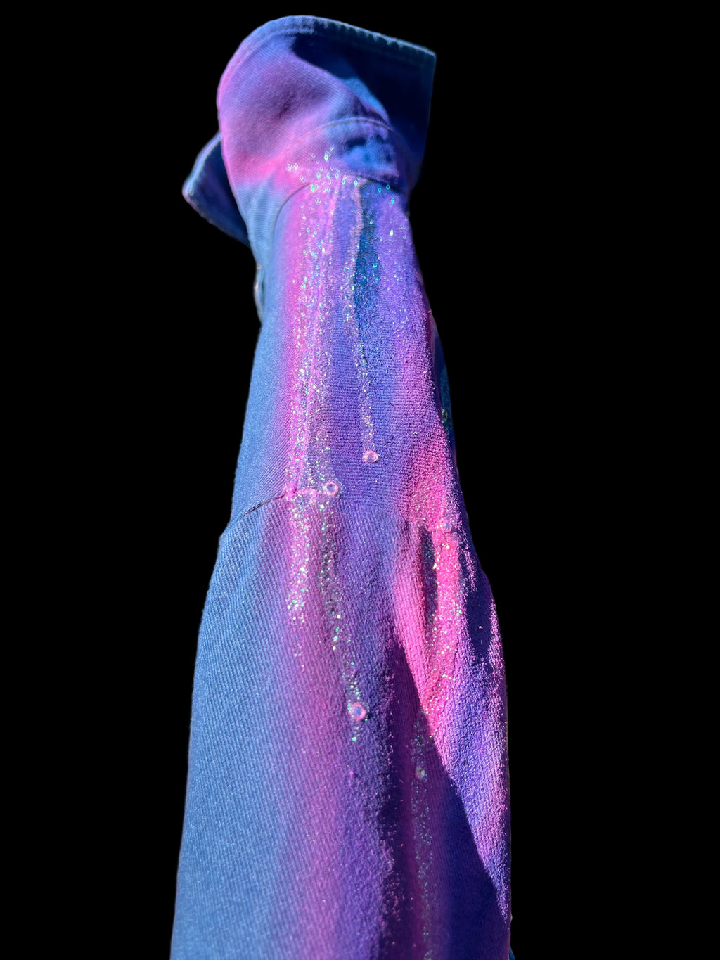 Gradient purple to blue Loria NYC Art fabric with a blurred outdoor background