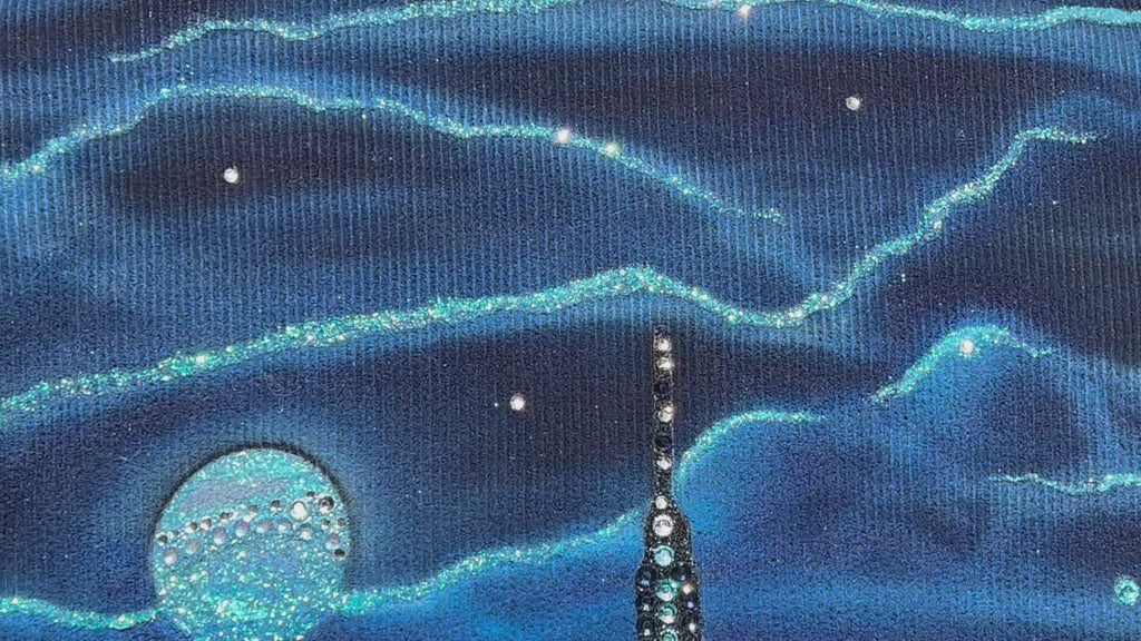 Blue jacket with a cityscape Loria NYC Art design with a bridge as a video